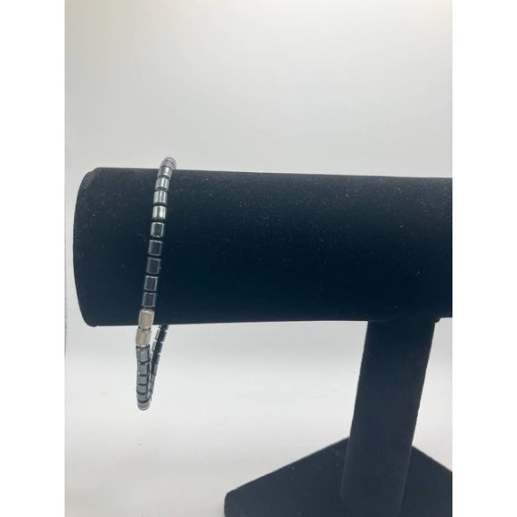 Gray modern bracelet! - Picture 5 of 5